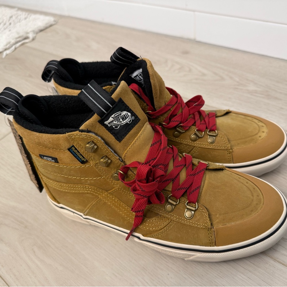 Vans Men's Tan High-Top Sneakers with Red Laces